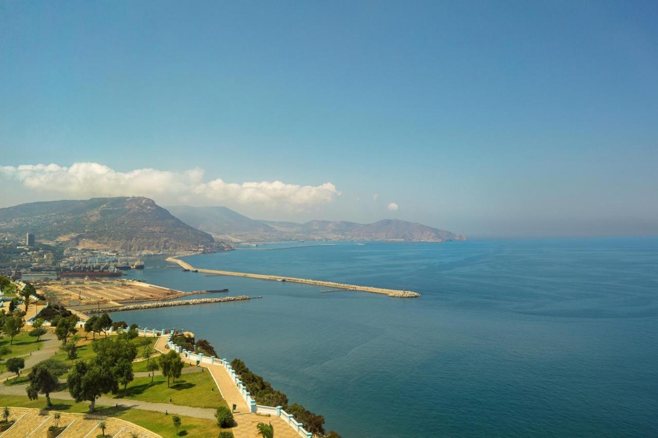 Four Points By Sheraton Oran Luaran gambar
