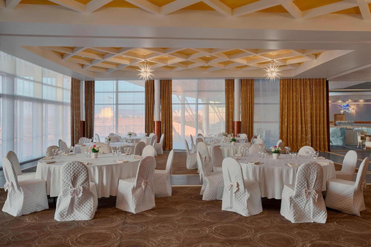 Four Points By Sheraton Oran Luaran gambar